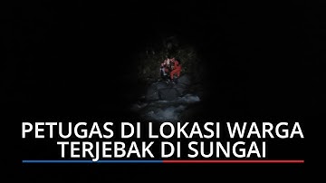 Satu Keluarga yang Terjebak Aliran Sungai di Lubuk Minturun Berhasil Dievakuasi Tim SAR