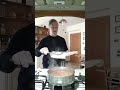 Aggiungo le melanzane nel sugo 😋