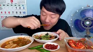 구수하다 된장찌개 갈치속젓의 감칠맛 에 궁채나물 상추 해초 넣은 비빔밥에 힐링 합니다 집밥먹방MUKBANG