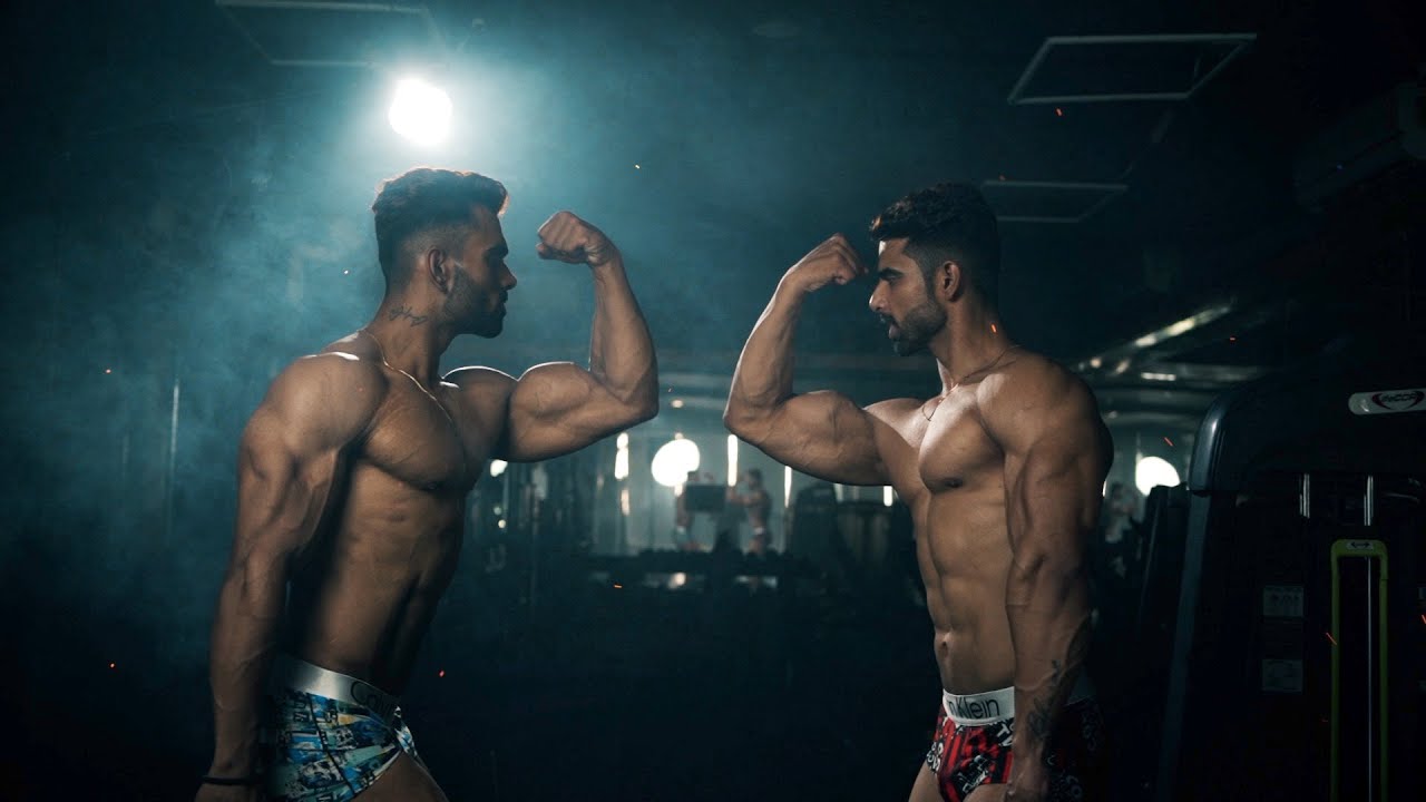 Body SculptorsThe perfect body display YouTube