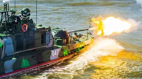 AK-354 class, project 1204 "Shmel" (Bumblebee) patrol boat (by NATO - Shmel Class River Gunboat).