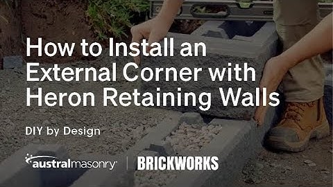 How to Install an External Corner with Heron Retaining Walls // DIY by Design