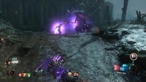 Bo3 Zombies: MASSIVE clutch on Origins