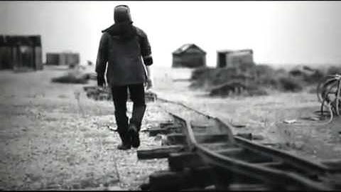 The Prodigy - Invaders Must Die (Official Music Video)