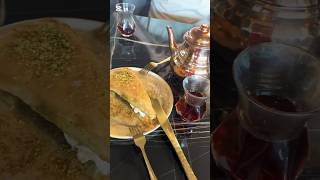 Пахлава с мороженым #dessert #десерты #турецкаякухня #shortsvideo #shorts #short #video