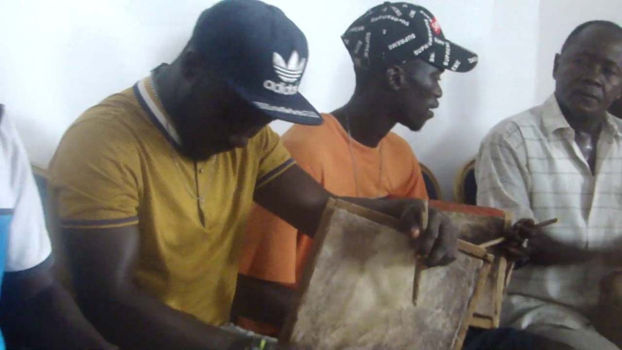 Sicó, instrumento musical tradicional - YouTube