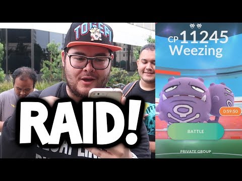 FIRST EVER RAID IN POKEMON GO! (EPIC RAID BOSS IN POKEMON GO!)