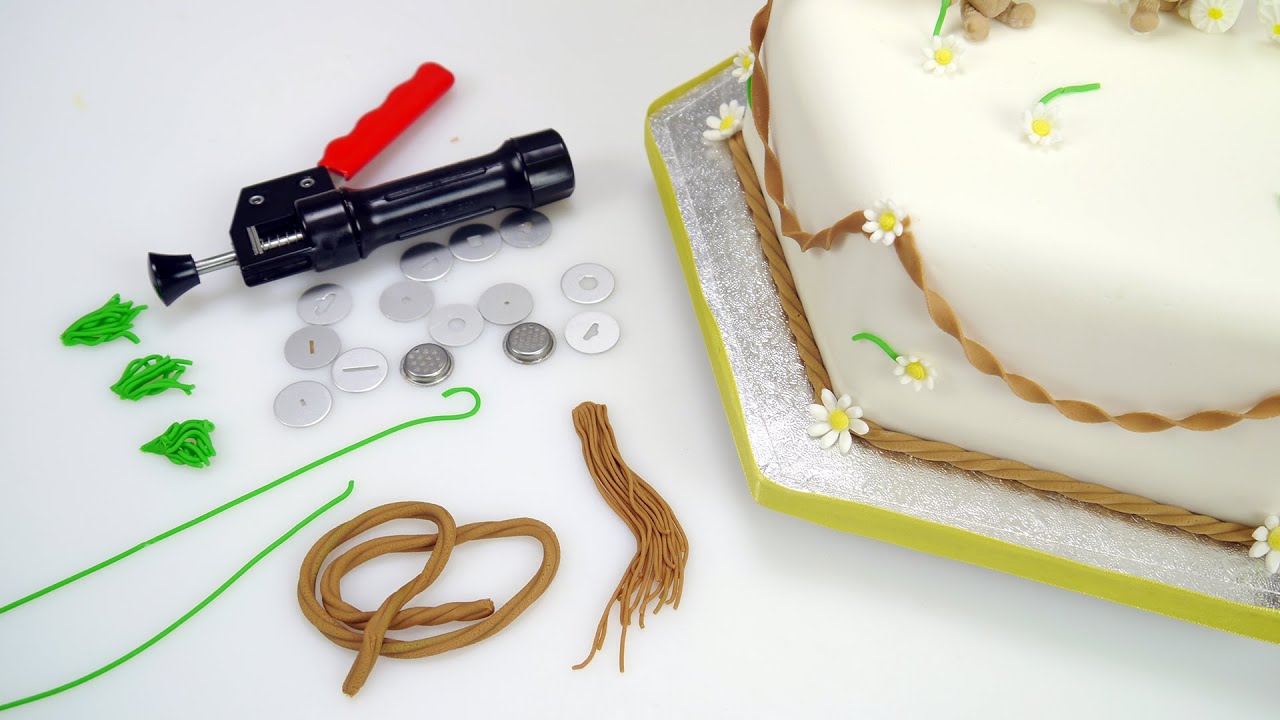 How to use a Sugarcraft Gun to make grass, hair, rope and other effects 