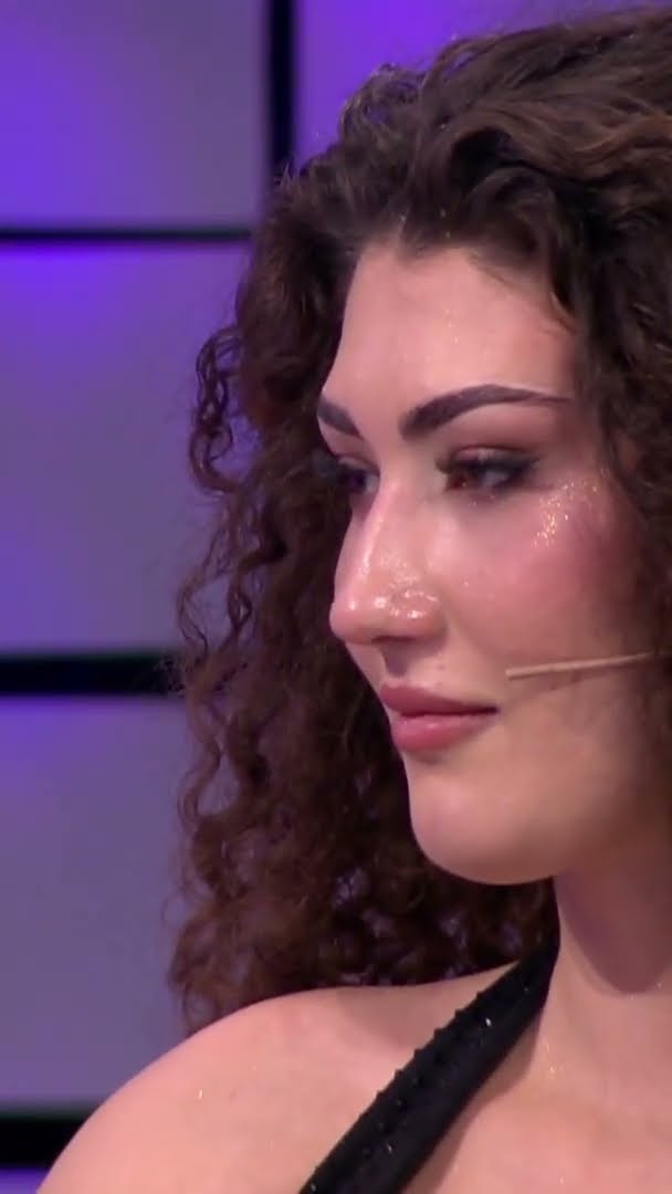 “ Zgjohesha në 4 të mëngjesit dhe pastroja shtëpinë kur isha 14 vjeç”, përlotet Ketrina