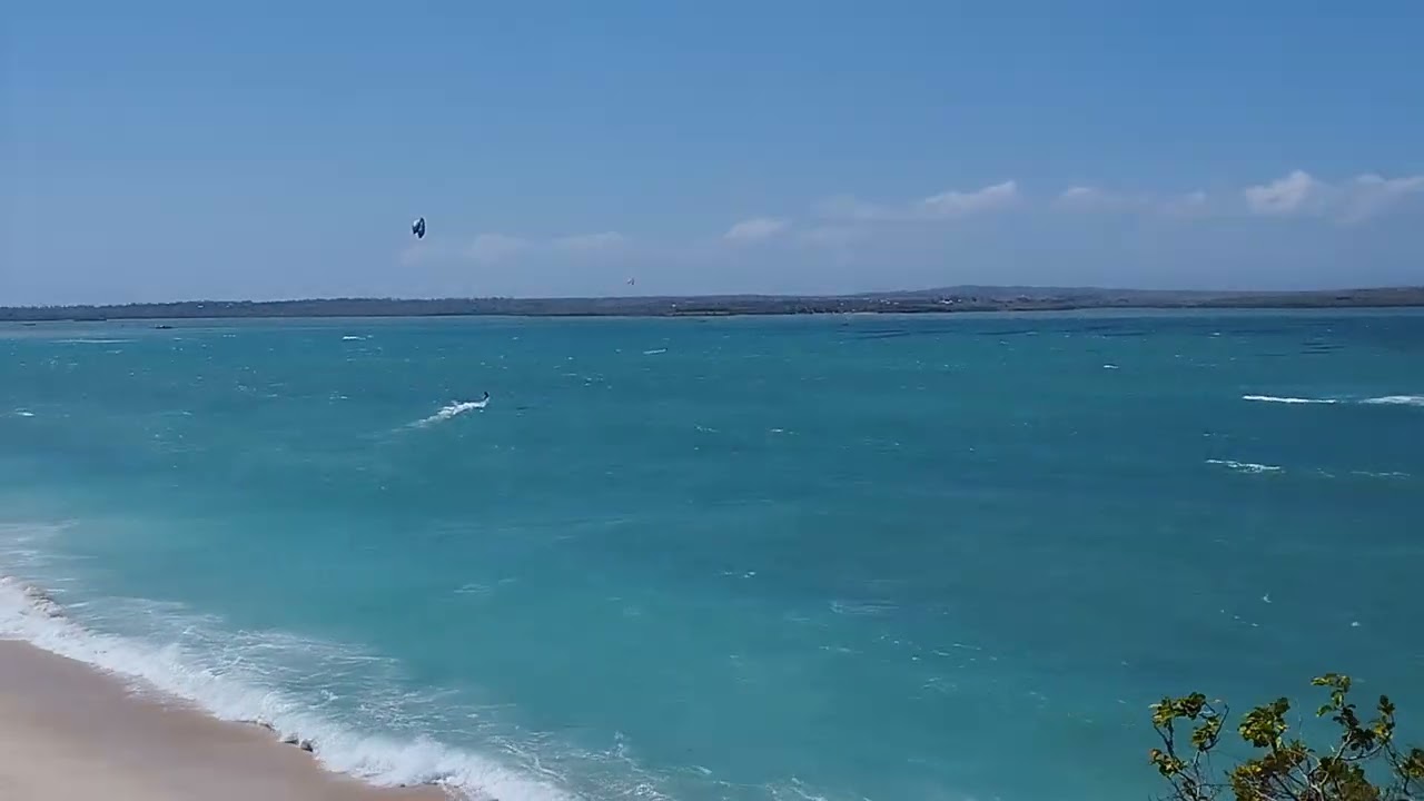 kaliantan kite beach, Lombok, Indonesia. 20+ knot day.