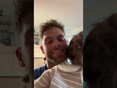 When you are the luckiest man in the world… #alixandstephen #couples #family #dad #stephen