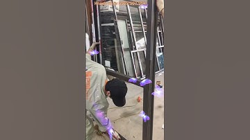 Cửa trượt lên trên.Mọi người nghĩ sao về hẹ cửa này