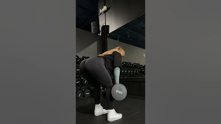full leg day details on my IG @vivianarubyy go fol...