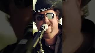 I can't get enough...kinda like chicken and biscuits 😎#ColtFord #ThrowbackThursday