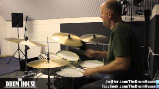 Elliott Henshaw (UK Drummer) - Drum Solo