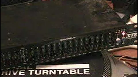 A look at a Graphic eq or equaliser, What doest do? i