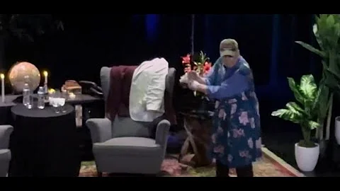 Richard Dreyfuss at Jaws screening, delivers what is said to be a transphobic and sexist rant