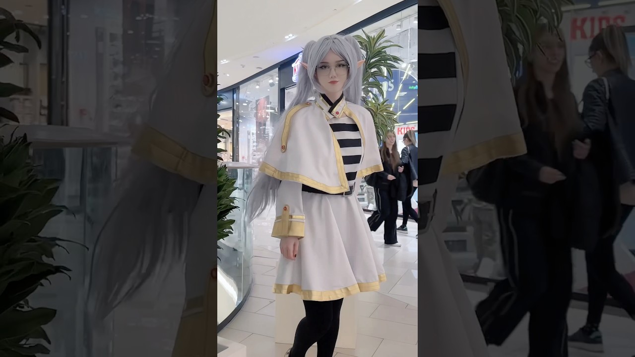 Awkward Shy Frieren #cosplay #cosplayer #anime #frieren #frierenbeyondjourneysend