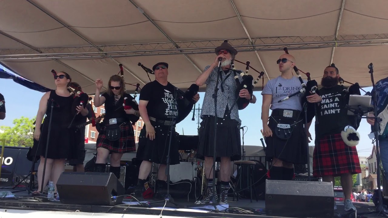 Bagpipes Shipping Up To Boston