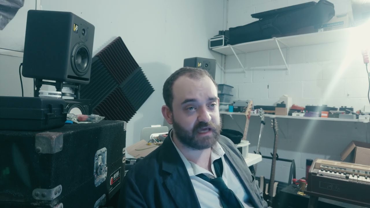 Описывая Китай, но называя его Dark Woke, чтобы узнать, нравится ли Китай сообществу Dark Woke (и...