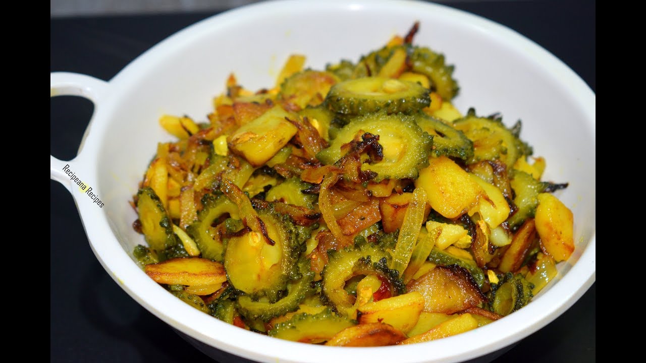 नये तरह से बनाये करेला आलू की सब्ज़ी Karela Aloo Fry Recipe Karela