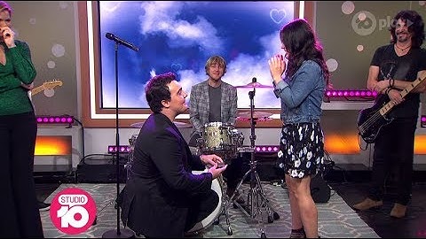 Jason Owen Gives His Girlfriend The Ultimate Surprise | Studio 10