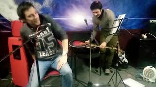 Дмитрий Авдюков и Евгений Гурьев. Рок концерт в гараже.