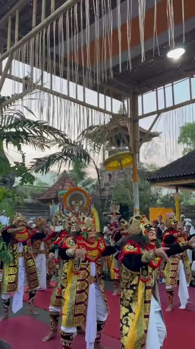 Ngayah megambel topeng ring pura dalem suwatbersama sekaa gong yowana desa suwat #topeng