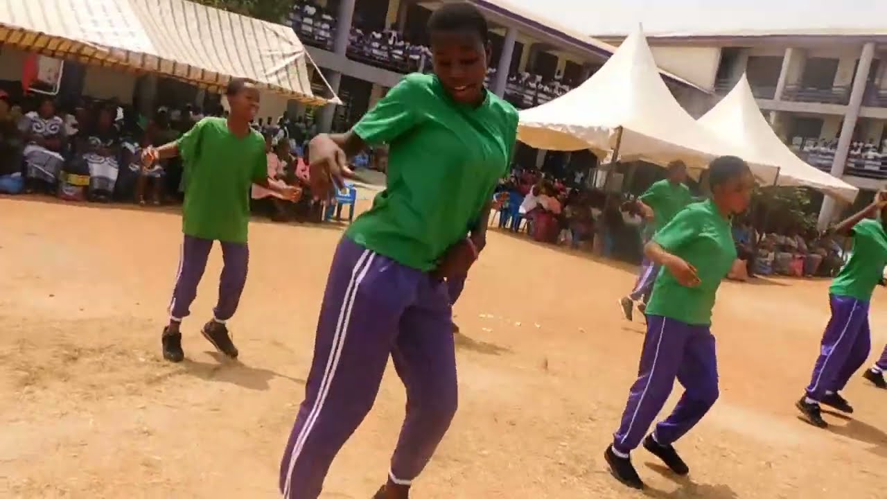 SERWAA NYARKO SHS