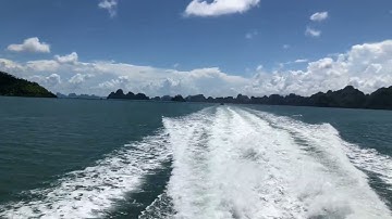 Tầu cao tốc từ cảng Cái Rồng ra Cô Tô