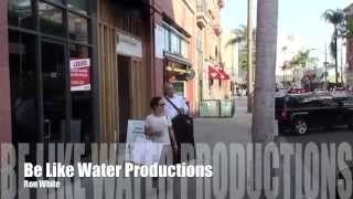 Comedian, Ron White is in high spirits going shopping with his wife