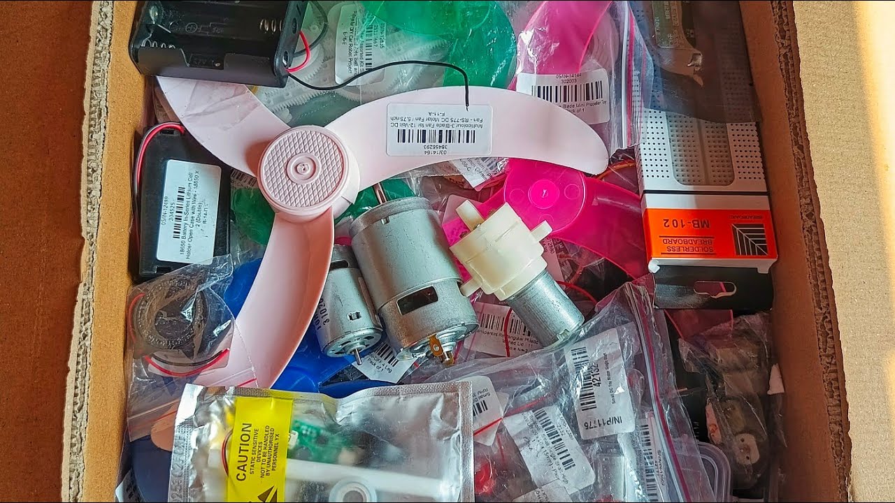 Online आधे दाम में Electronic Components!? | सस्ती Unboxing Science Kit