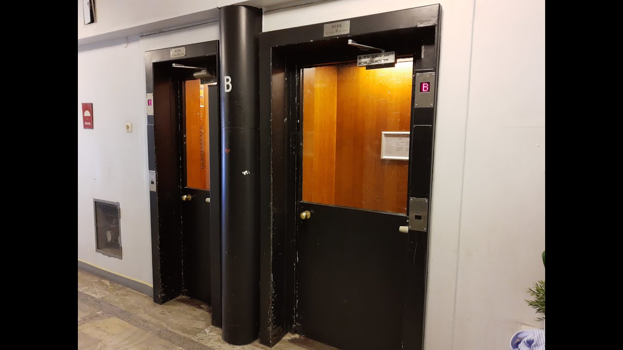 1937 Graham Brothers elevators without inner doors at Kungsholmsgatan 9, Stockholm, Sweden