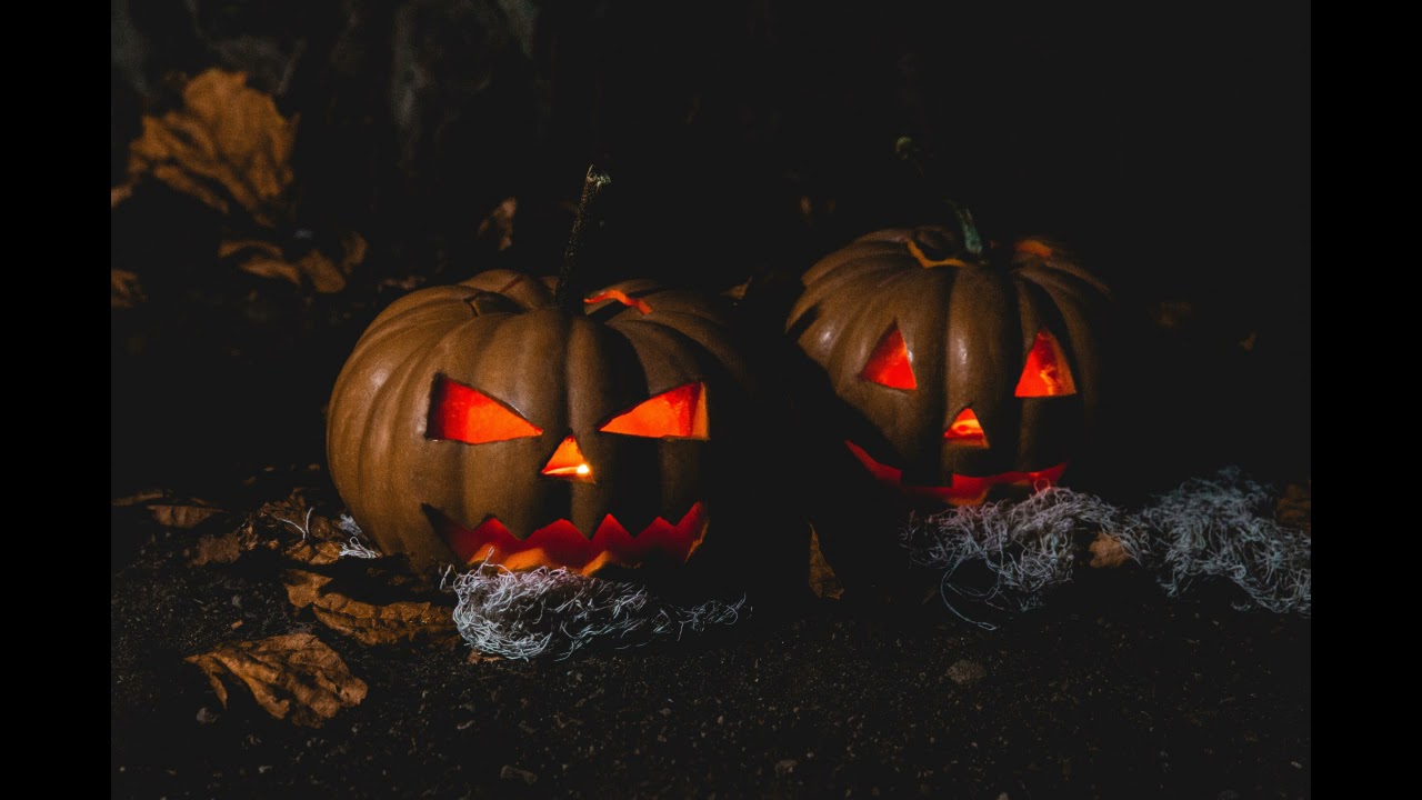 Halloween-Dorf-Set Mit 88 Teilen – Spukhäuser, Geister, Gräber & Deko Für Die Gruselige Party
