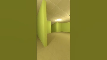 Chasing Apple Cat Nextbot in Gmod Backrooms