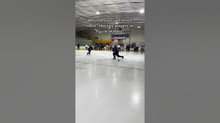 Hockey Players vs. Figure Skaters 😳 #hockey #icehockey #nhl #hockeyplayer