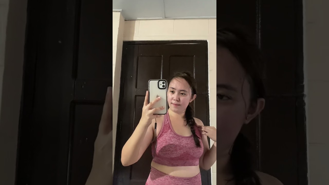 Day 1 💪🏻 2020 Hourglass Challenge by Chloe Ting 🤗