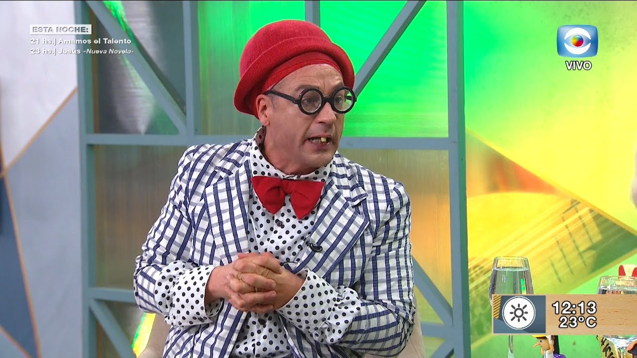 Cachete con cachete con Virgilio