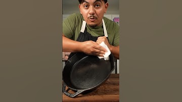 This is how I like to season and eat a cast iron pan. WASH with little soap afterwards! #cookingtips