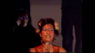 Mousse T. feat Hot N' Juicy - Horny - Top Of The Pops - Friday 17 July 1998