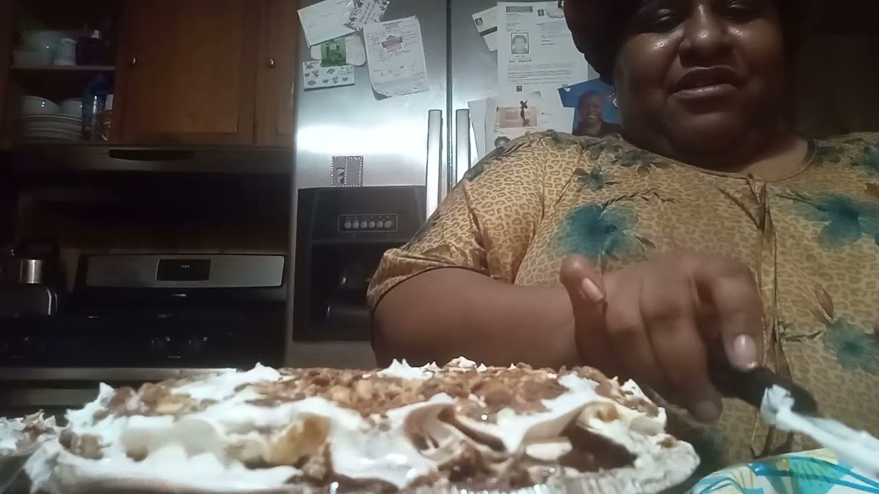 Snickers no bake pie taste test