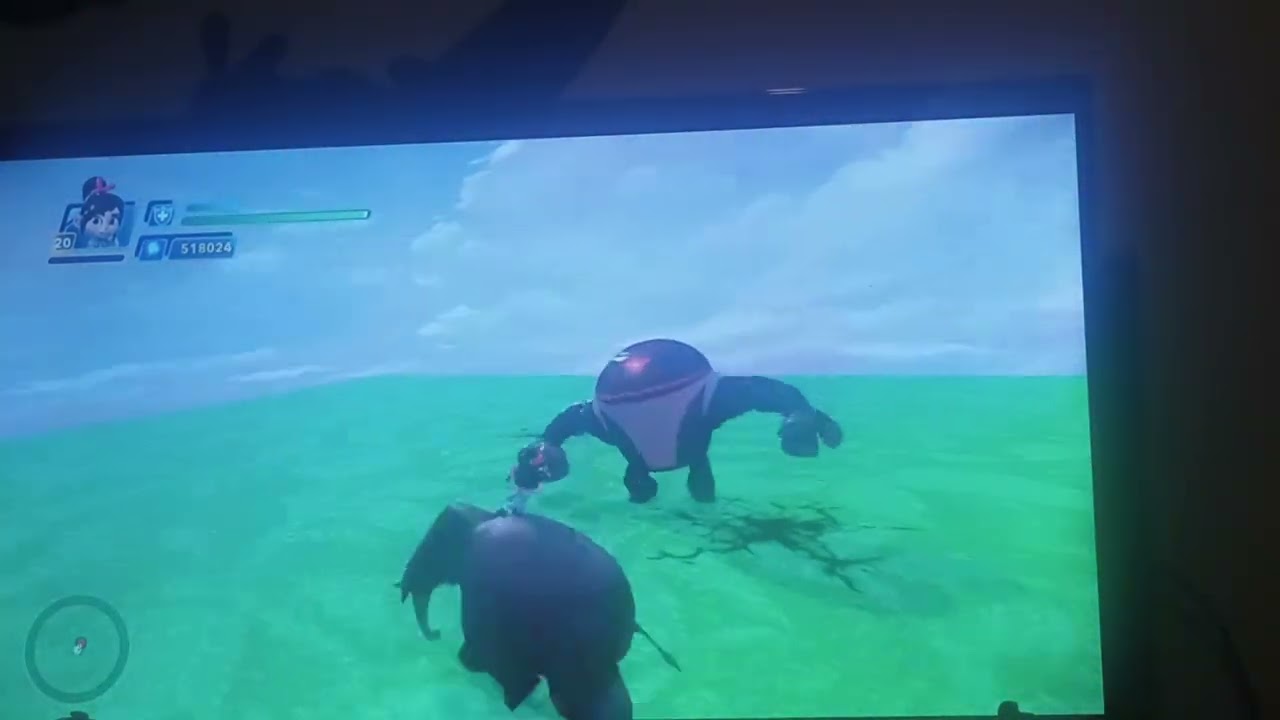 That Mrs. Elephant is really, really thick! Mrs. Elephant vs. Omnidroid family (Disney infinity 3.0)