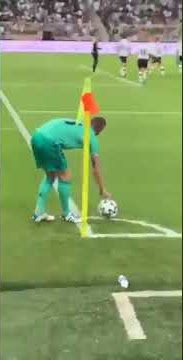 Toni Kroos corner kick goal against Valencia 2020