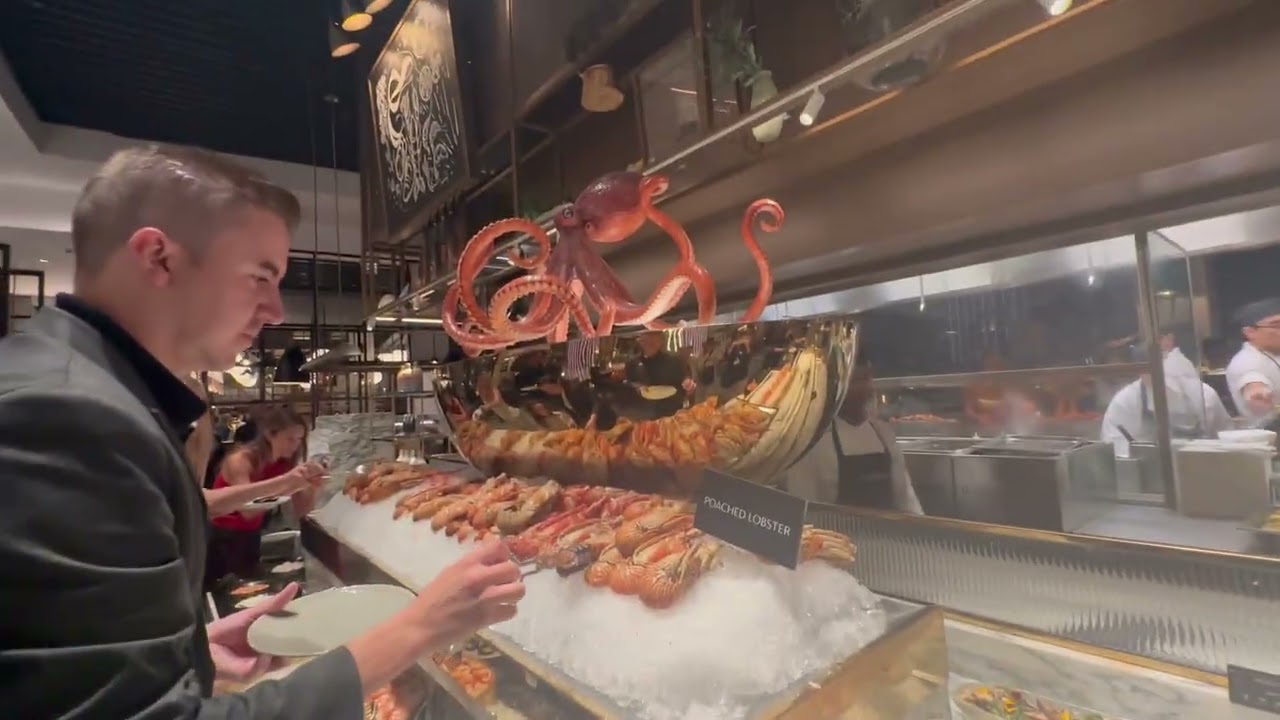 Цветной Фонтан в Дубае 