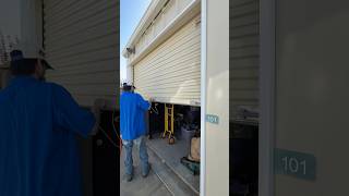Beginners luck. I buy a $700 storage unit and it’s worth way more than that💲 #money #tools #lucky