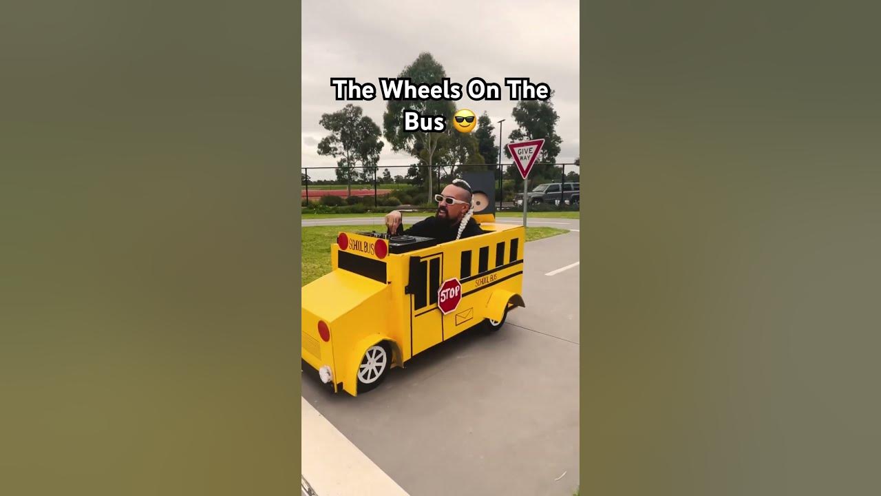 The Wheels On The Bus (Techno)