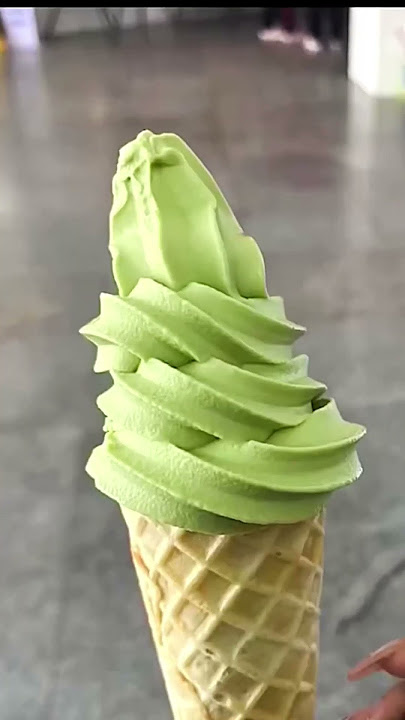 This ice cream lifehack did NOT go as expected 🍦😭