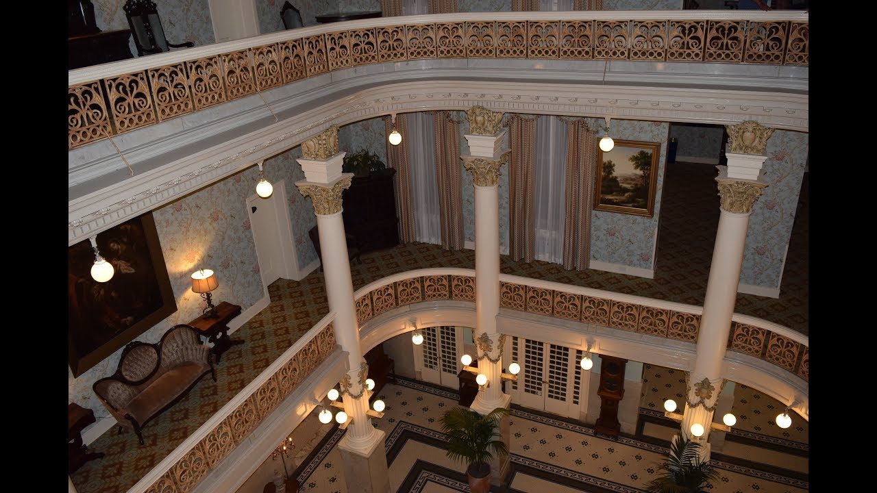 Such Elegance And Class At The Menger Hotel, San Antonio - YouTube