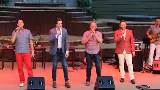 Ernie Hasse & Signature Sound-  Noah Found Grace In  The Eyes Of The  Lord chords