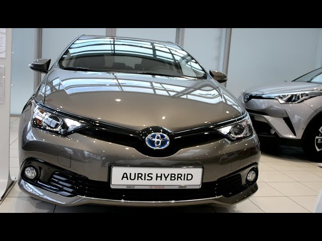 Toyota Auris Interior & Infotainment
